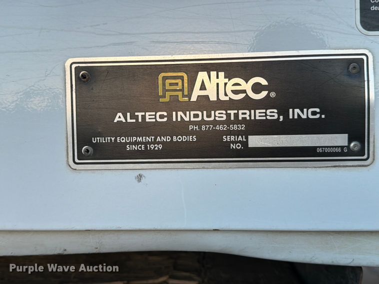 image for item ED4990 2019 Freightliner Business Class M2 bucket truck