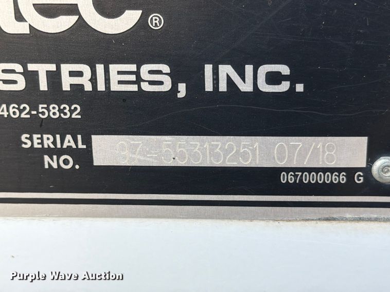 image for item ED4990 2019 Freightliner Business Class M2 bucket truck