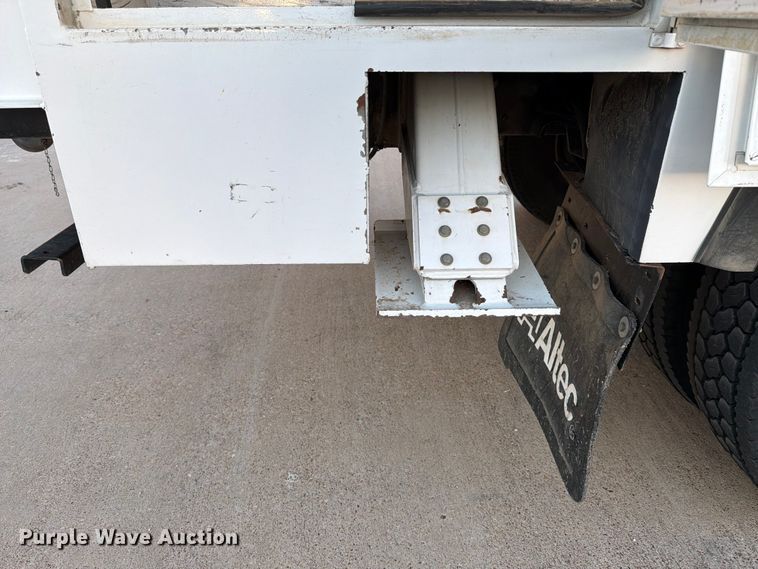 image for item ED4990 2019 Freightliner Business Class M2 bucket truck