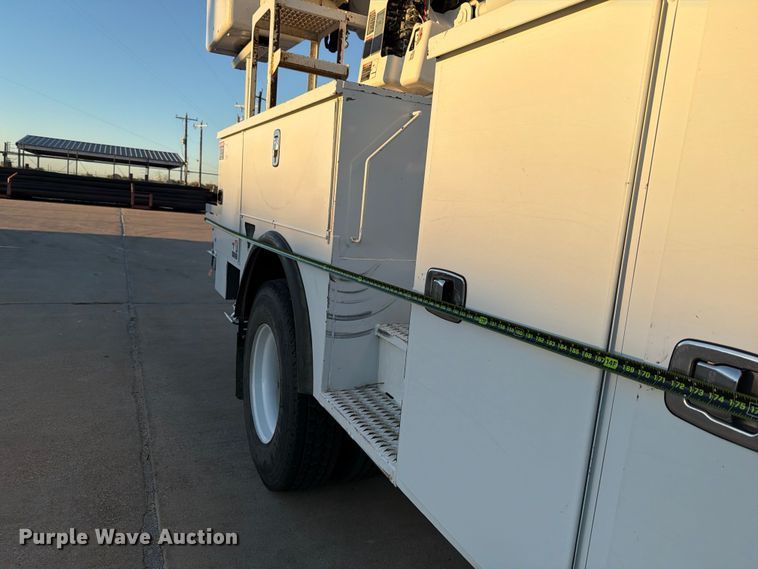 image for item ED4990 2019 Freightliner Business Class M2 bucket truck