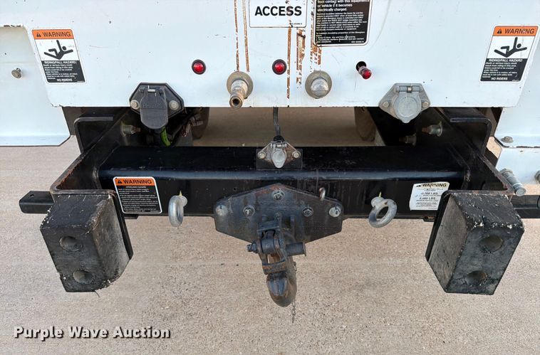 image for item ED4990 2019 Freightliner Business Class M2 bucket truck