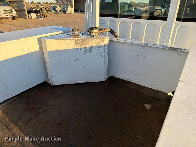 image for item ED4990 2019 Freightliner Business Class M2 bucket truck