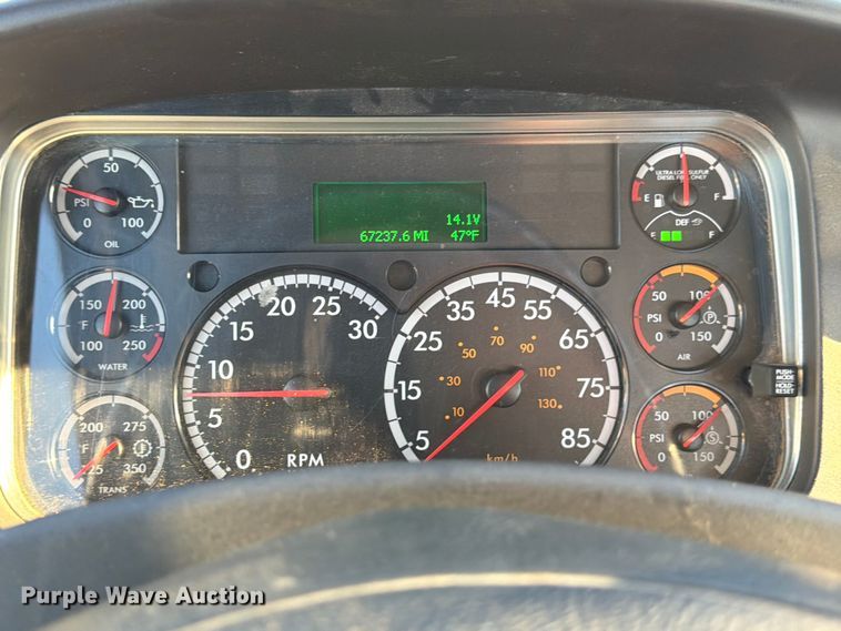 image for item ED4990 2019 Freightliner Business Class M2 bucket truck