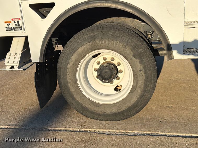 image for item ED4990 2019 Freightliner Business Class M2 bucket truck