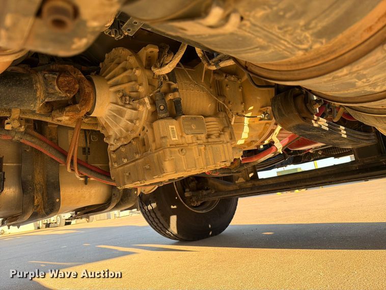 image for item ED4990 2019 Freightliner Business Class M2 bucket truck