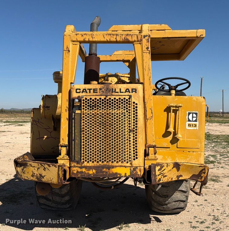 image for item ED4998 1972 Caterpillar 613 elevating scraper