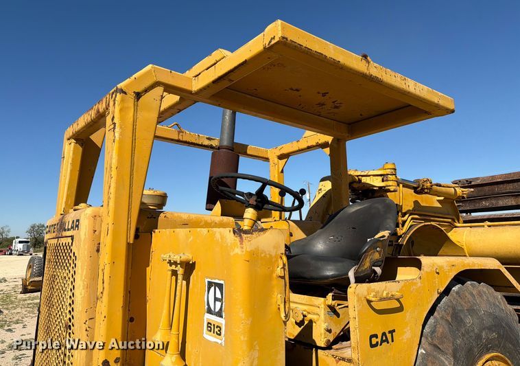 image for item ED4998 1972 Caterpillar 613 elevating scraper
