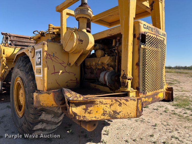 image for item ED4998 1972 Caterpillar 613 elevating scraper