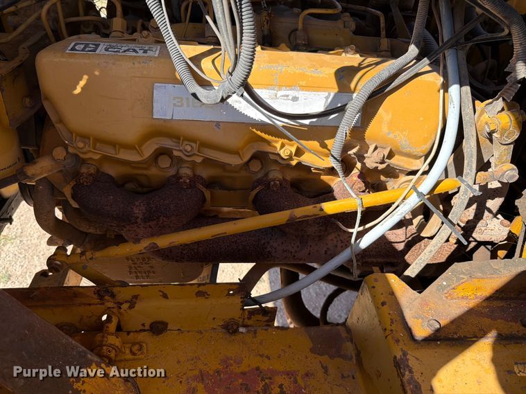 image for item ED4998 1972 Caterpillar 613 elevating scraper