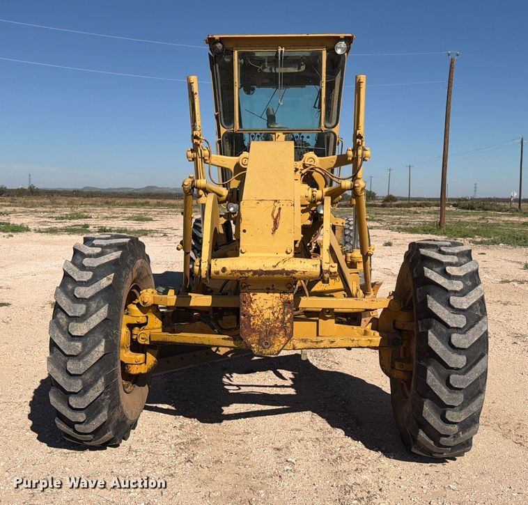 MOTOCONFORMADORA CATERPILLAR 12G 1974