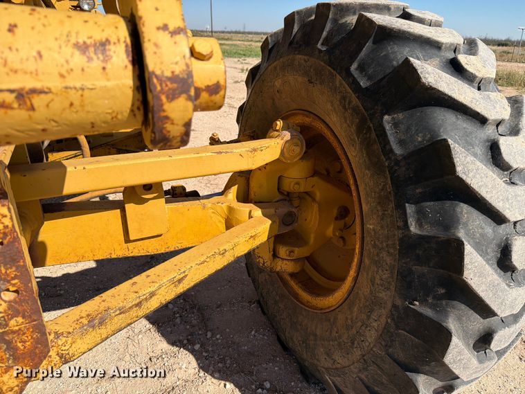 image for item ED4999 1974 Caterpillar 12G motor grader