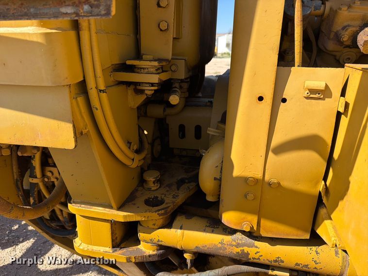 image for item ED4999 1974 Caterpillar 12G motor grader