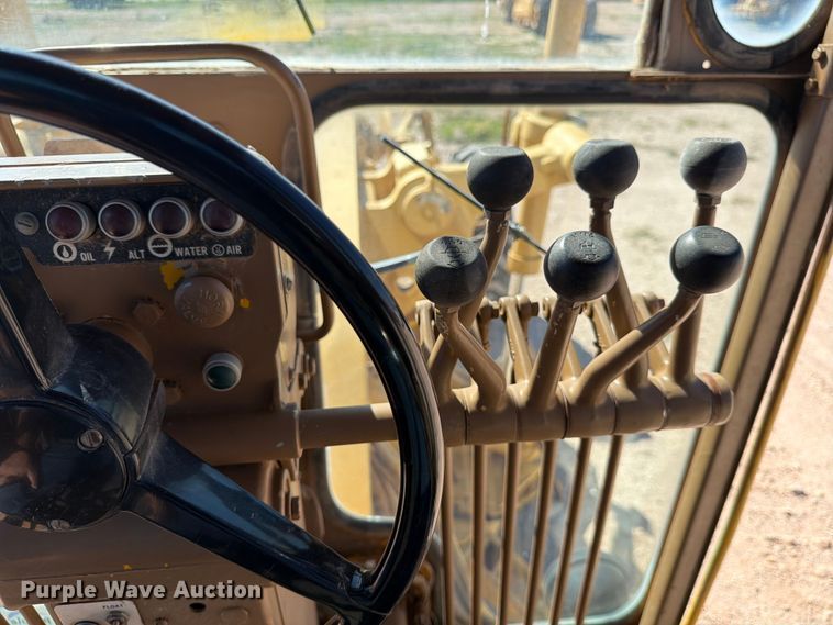 image for item ED4999 1974 Caterpillar 12G motor grader
