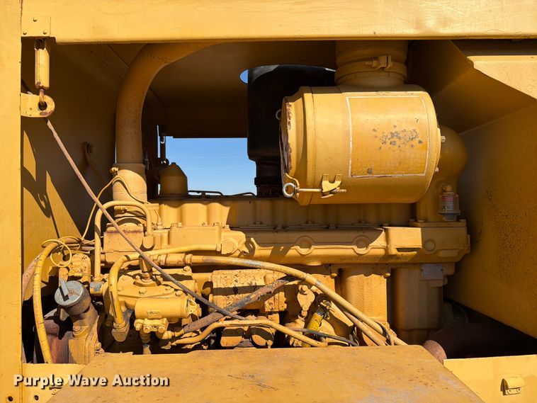 image for item ED4999 1974 Caterpillar 12G motor grader
