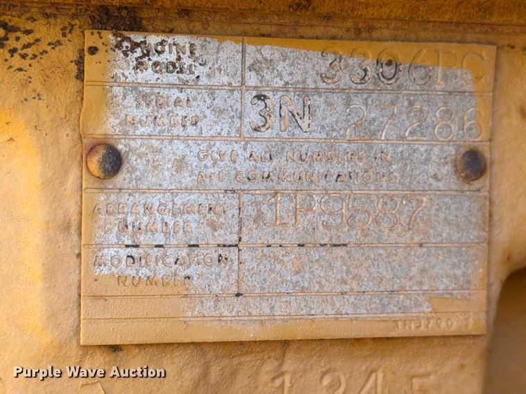 image for item ED4999 1974 Caterpillar 12G motor grader