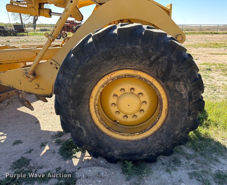 image for item ED4999 1974 Caterpillar 12G motor grader