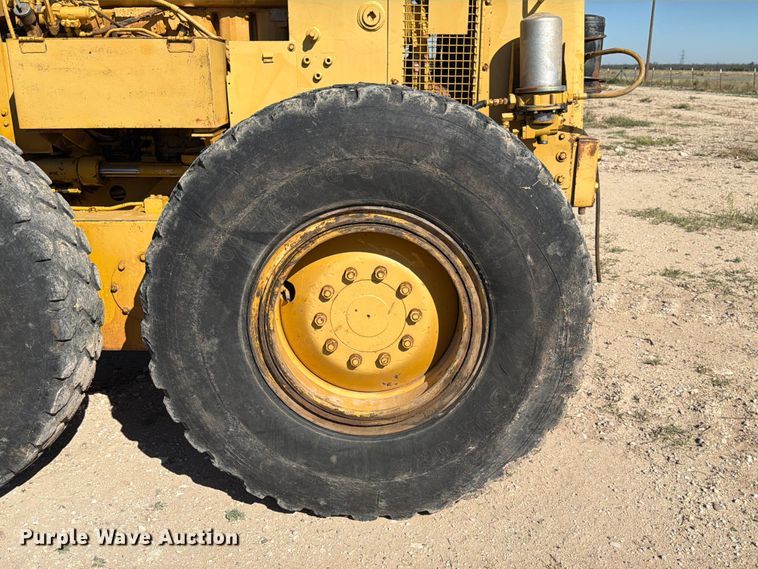 image for item ED4999 1974 Caterpillar 12G motor grader