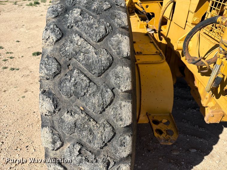 image for item ED4999 1974 Caterpillar 12G motor grader