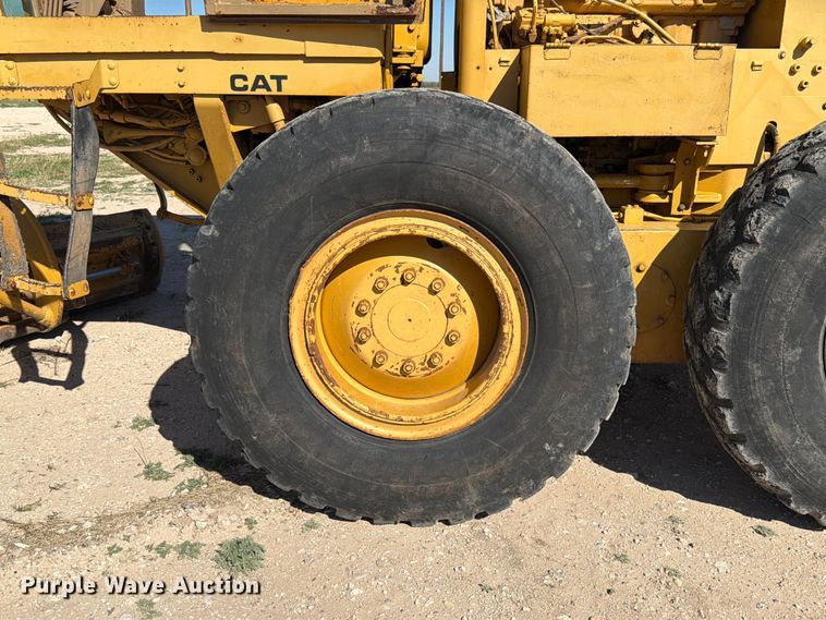 image for item ED4999 1974 Caterpillar 12G motor grader