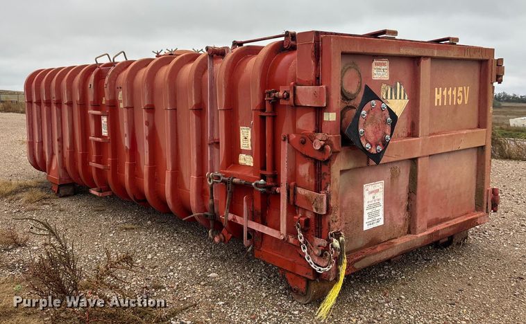 image for item EE4232 Wastequip liquid roll-off container