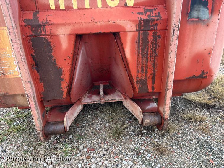 image for item EE4232 Wastequip liquid roll-off container