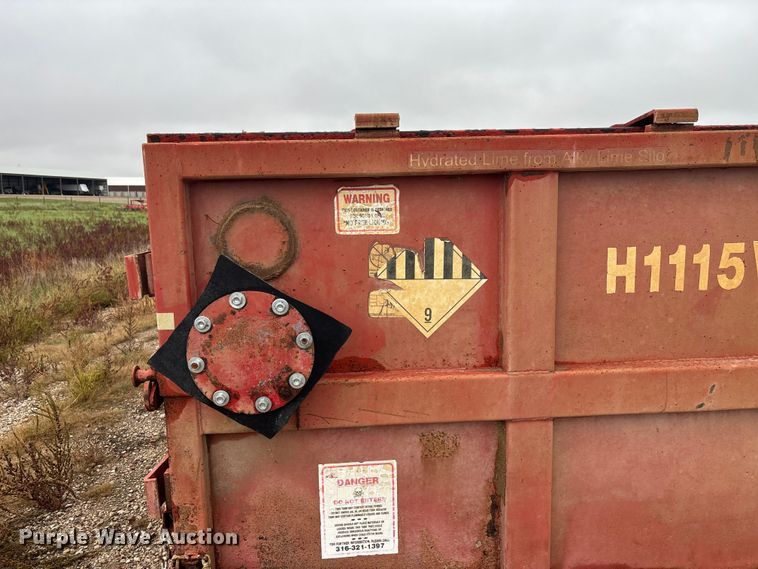 image for item EE4232 Wastequip liquid roll-off container