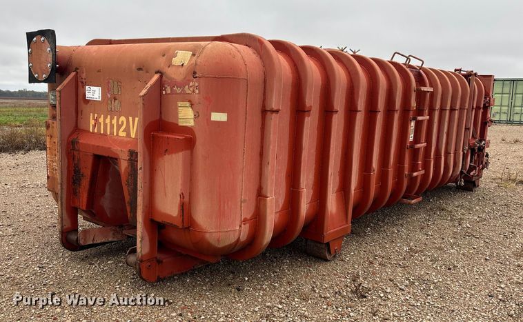 image for item EE4238 Wastequip liquid roll-off container