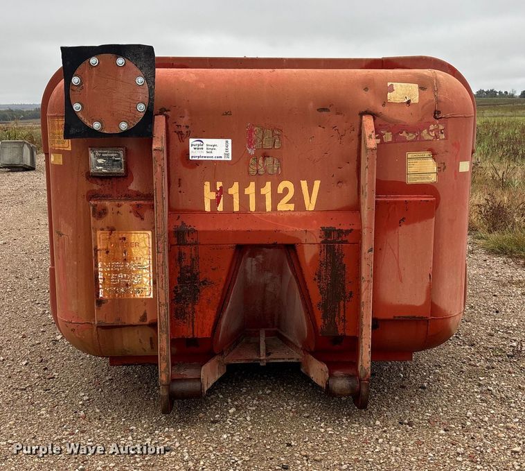 image for item EE4238 Wastequip liquid roll-off container