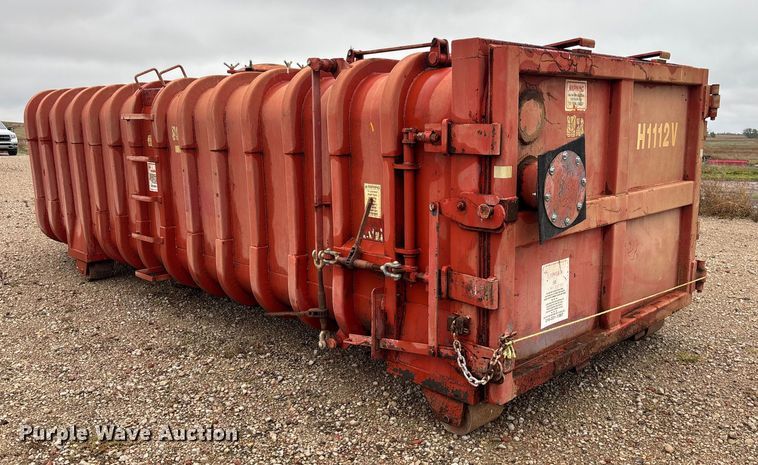 image for item EE4238 Wastequip liquid roll-off container