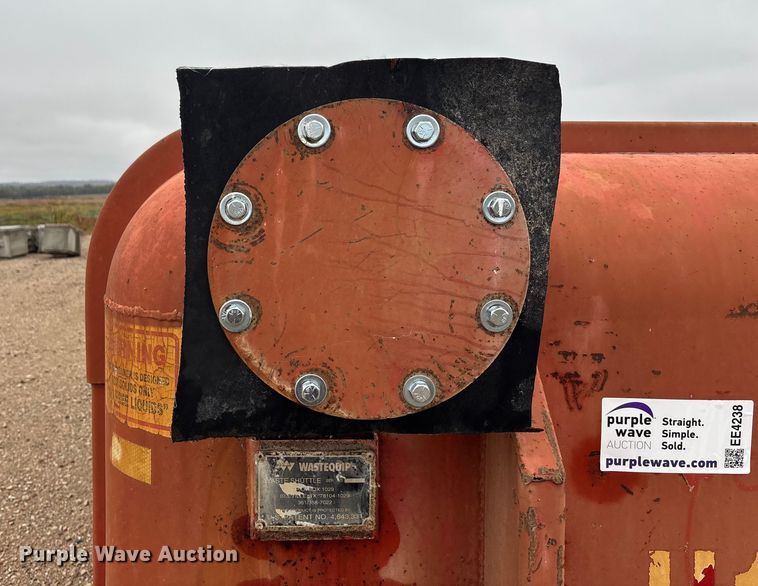 image for item EE4238 Wastequip liquid roll-off container