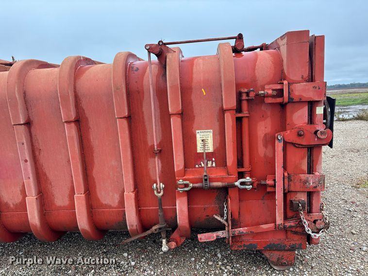 image for item EE4238 Wastequip liquid roll-off container