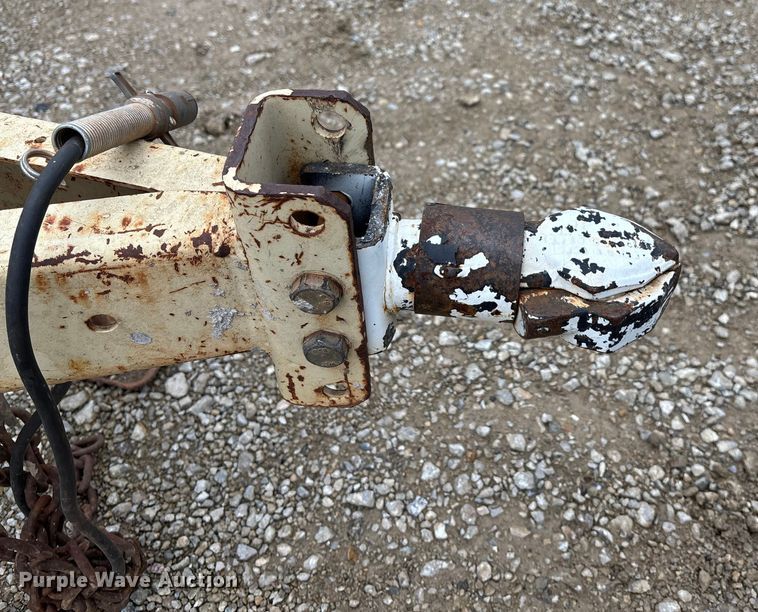 image for item EE4272 2002 Ingersoll Rand 185 air compressor