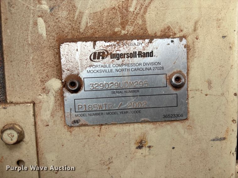 image for item EE4272 2002 Ingersoll Rand 185 air compressor