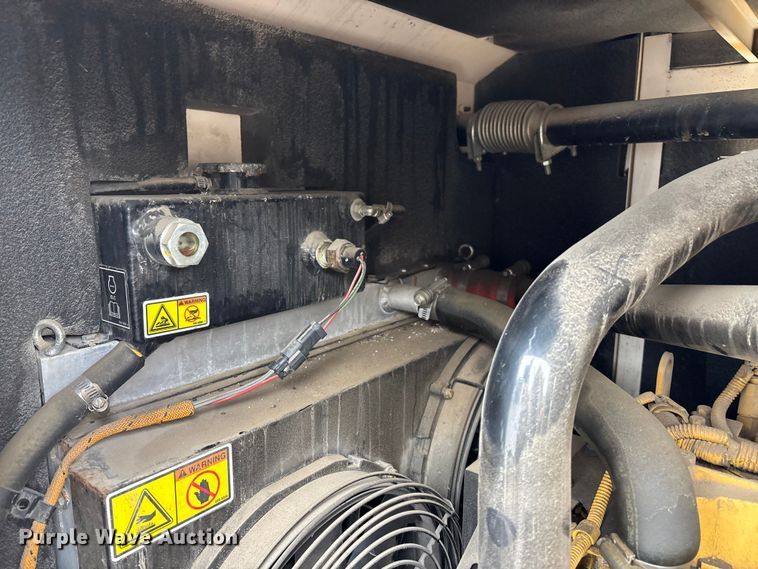 image for item EE4273 Caterpillar XQ35 generator