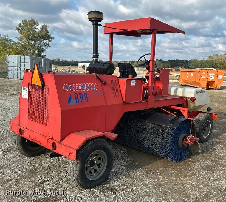 image for item EE4274 Broce Broom RJ300 sweeper