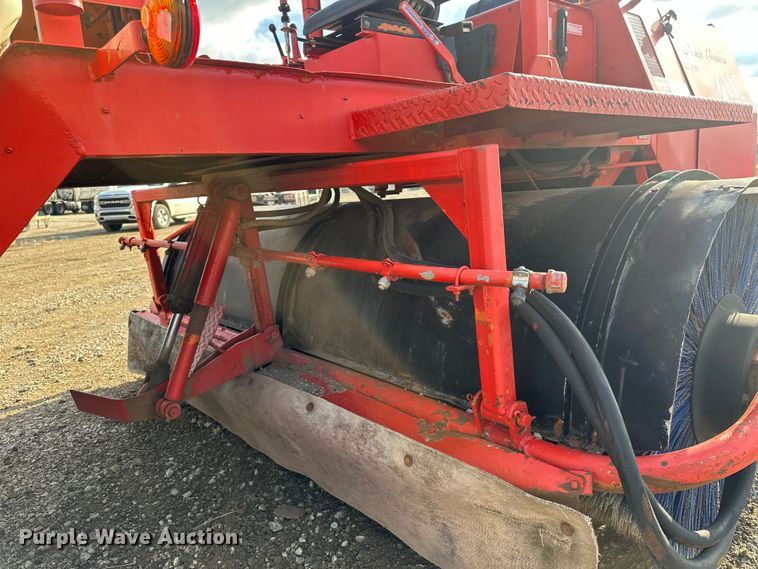 image for item EE4274 Broce Broom RJ300 sweeper