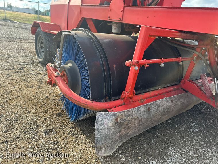 image for item EE4274 Broce Broom RJ300 sweeper