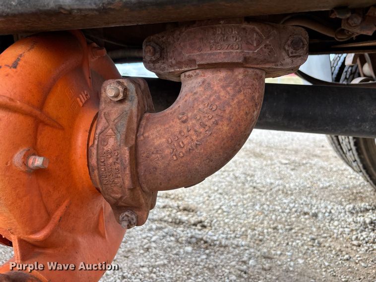 image for item EE4275 1999 Freightliner FL80 water truck