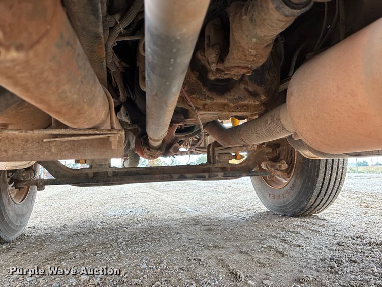 image for item EE4275 1999 Freightliner FL80 water truck