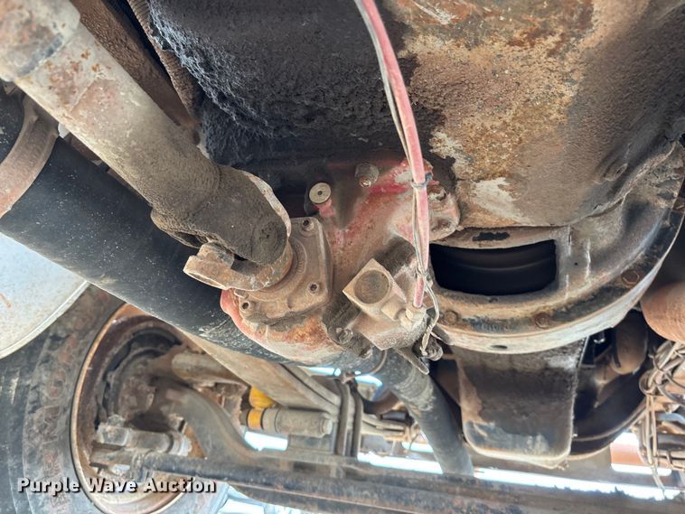 image for item EE4275 1999 Freightliner FL80 water truck