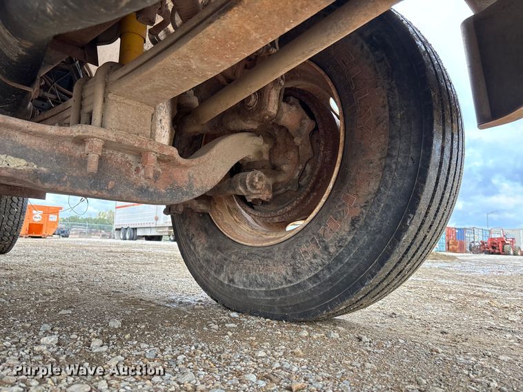 image for item EE4275 1999 Freightliner FL80 water truck