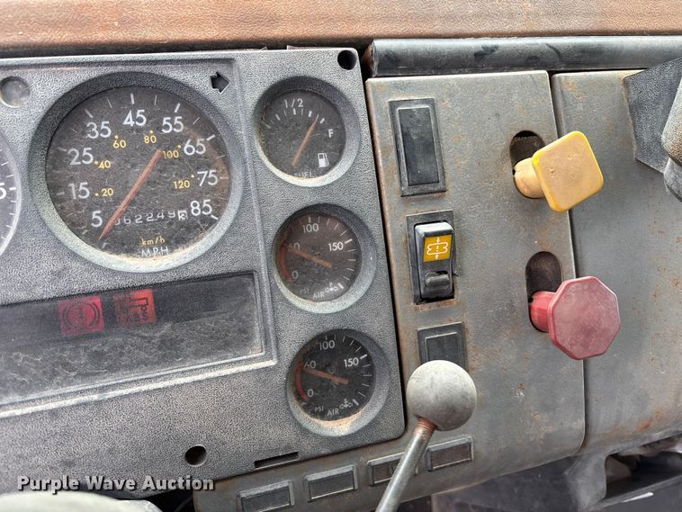 image for item EE4275 1999 Freightliner FL80 water truck