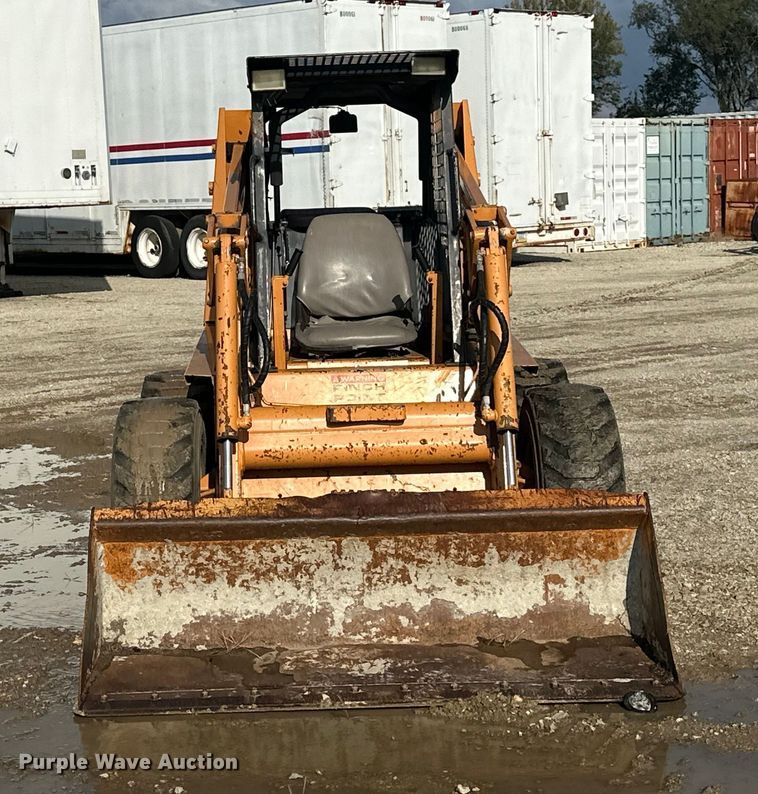 image for item EE4276 2001 Case 1845C skid steer loader