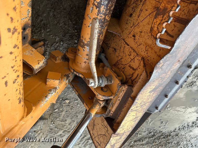 image for item EE4276 2001 Case 1845C skid steer loader