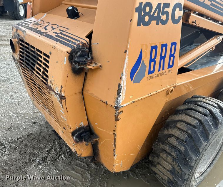 image for item EE4276 2001 Case 1845C skid steer loader