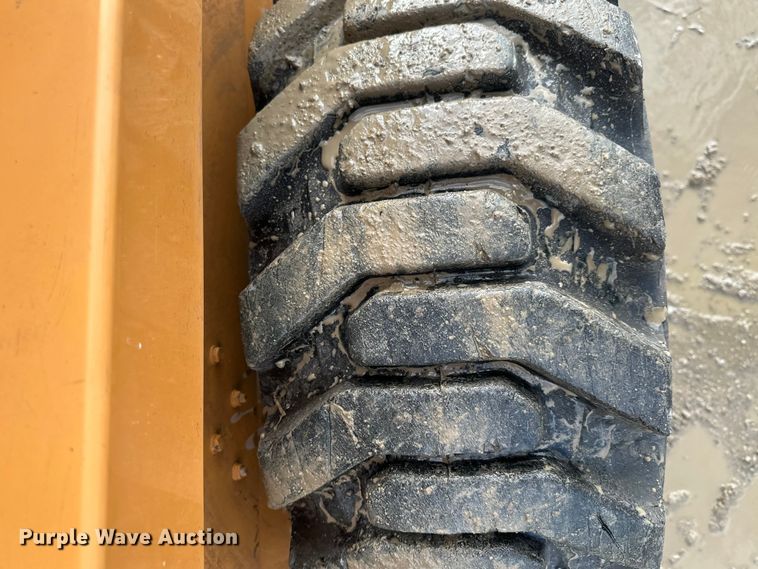 image for item EE4276 2001 Case 1845C skid steer loader