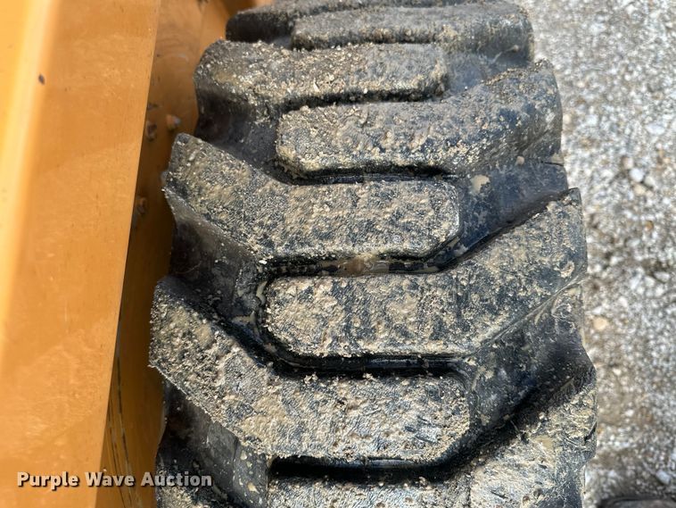 image for item EE4276 2001 Case 1845C skid steer loader