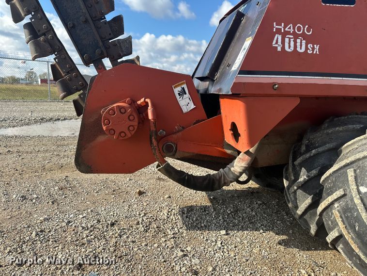 image for item EE4277 1993 Ditch Witch 400SXD trencher