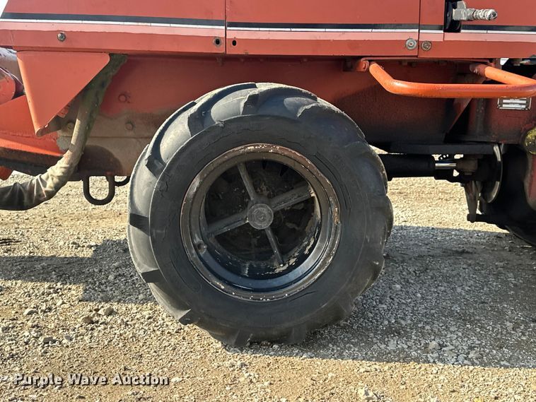 image for item EE4277 1993 Ditch Witch 400SXD trencher