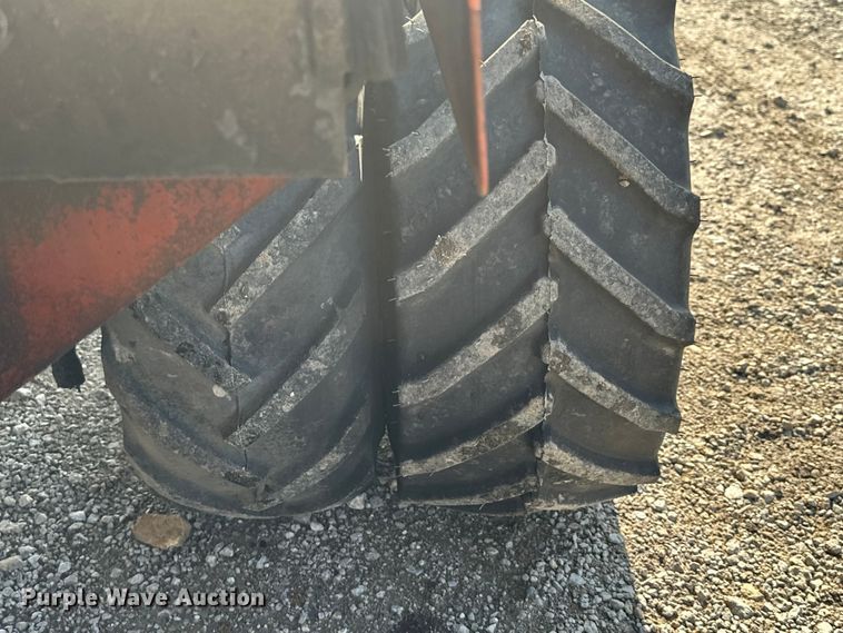 image for item EE4277 1993 Ditch Witch 400SXD trencher